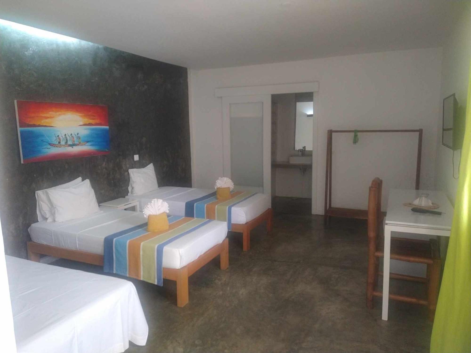 Hotel Kriola Сан-Томе Экстерьер фото